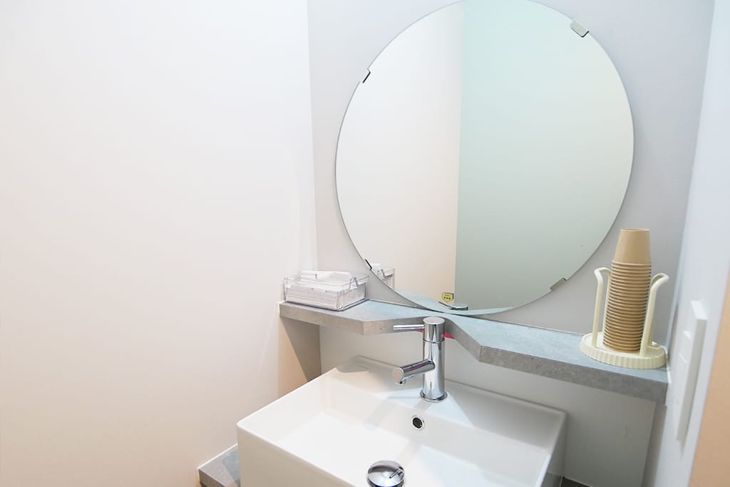 パウダールーム